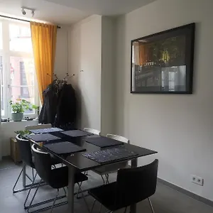 Nostalgia Homestay Habitación en casa particular Brujas